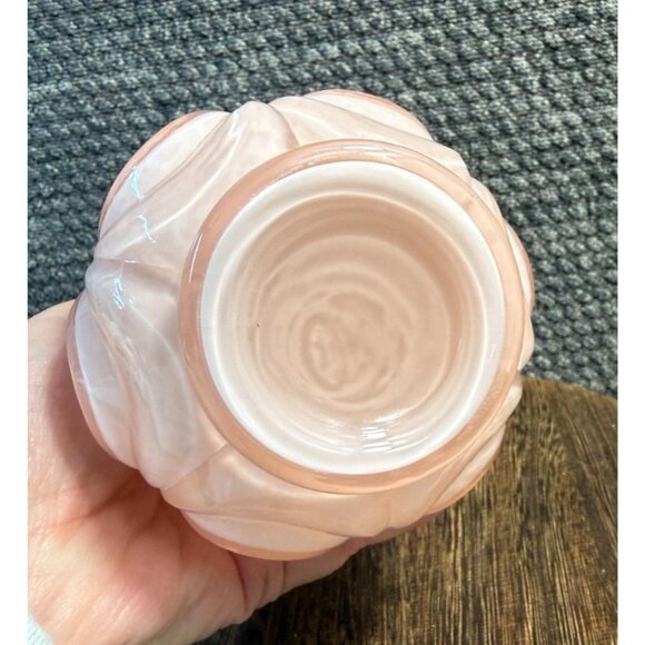 Fenton Vase Drapery Light Pink Ruffled Glass 6" - Picture 3 of 6